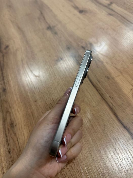 iPhone 15 Pro 128 Гб