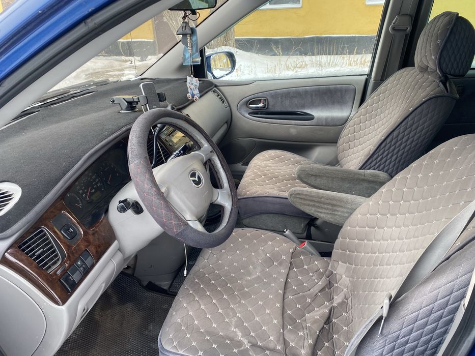 Продам авто мазда мпв