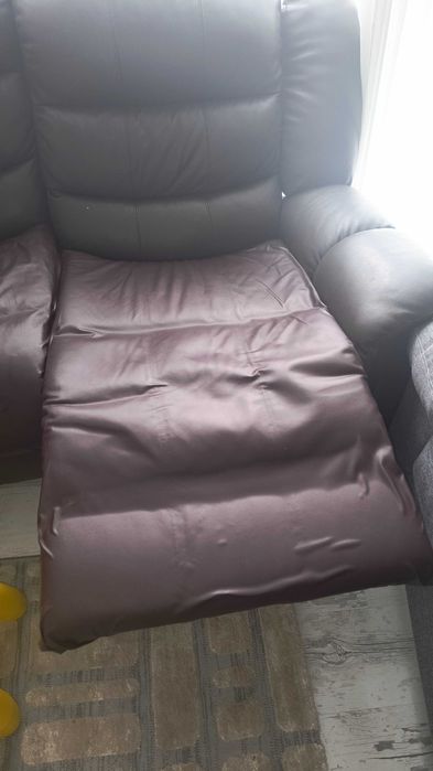Триместен диван, еко кожа. Релакс механизми 2 бр.