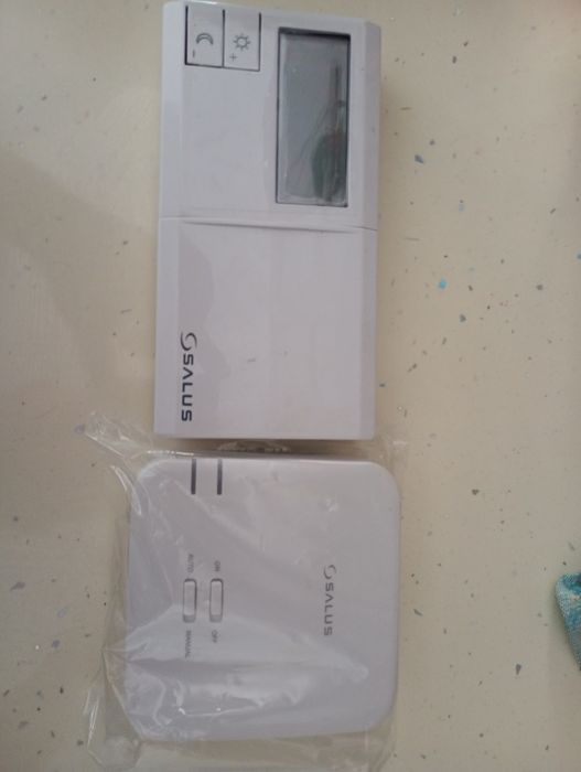 Vând termostat Wales pt centrala termică