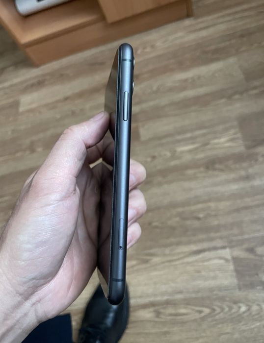 iPhone 11 iOS 18