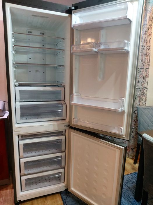 Самсунг холодильник сгорела плата