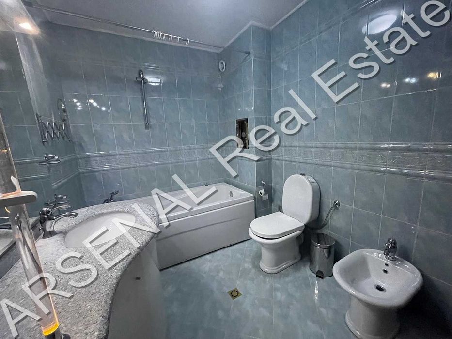 Четиристаен апартамент за продажба, Лозенец