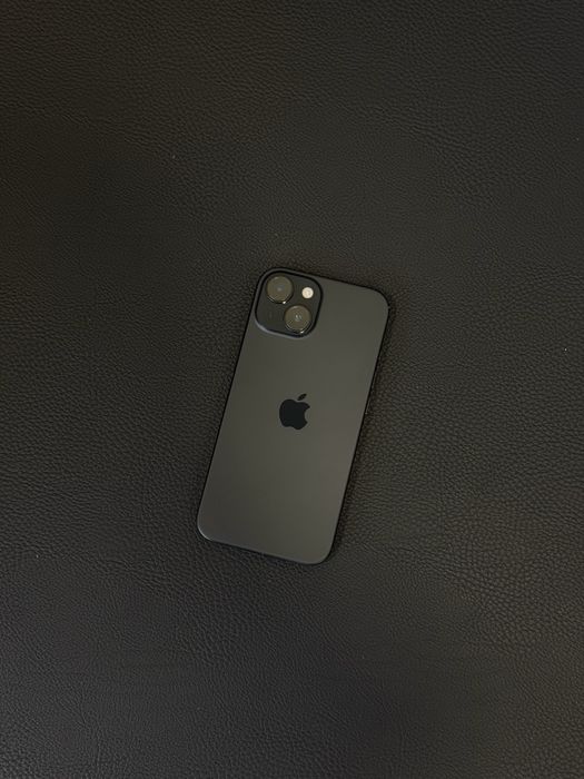 iPhone 15 - 89% батерия