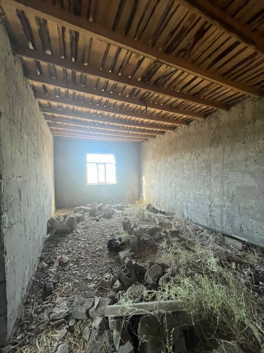 Үй сатылады 10соттық жерімен