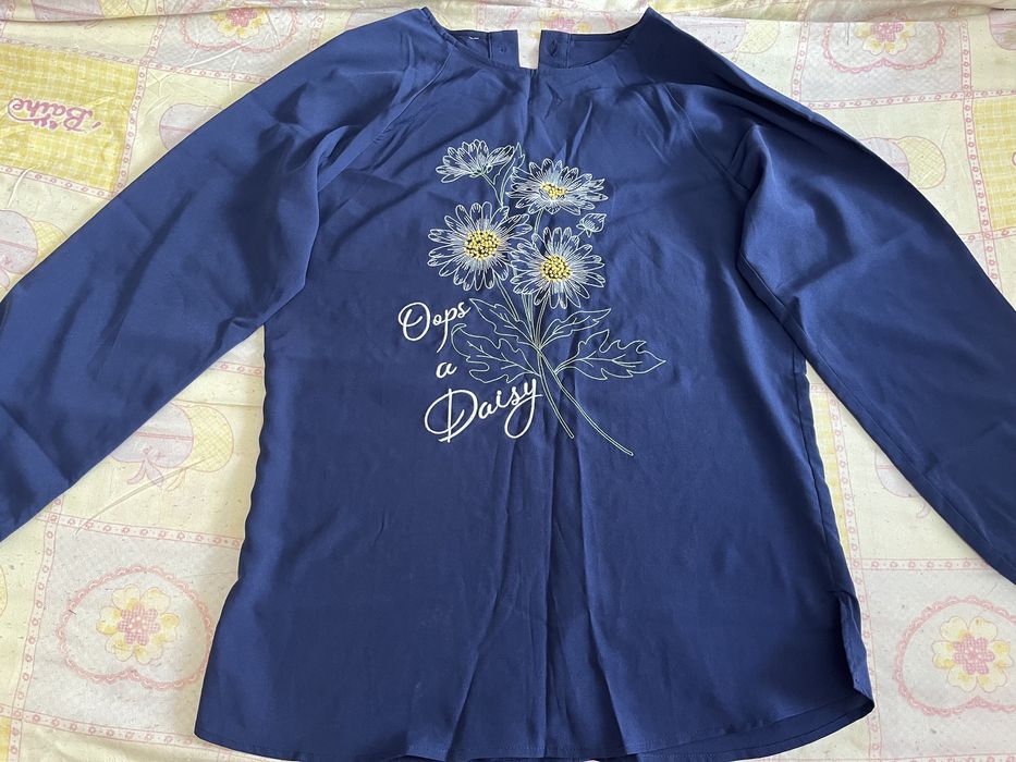 Продам Рубашки/Блузки