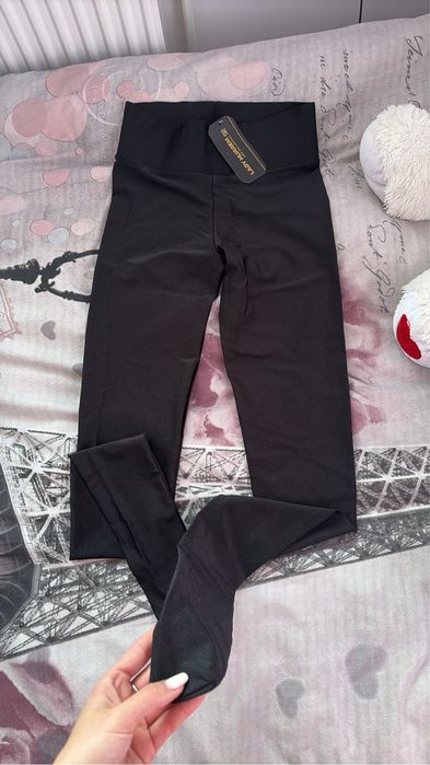 Colanti noi in ambalaj