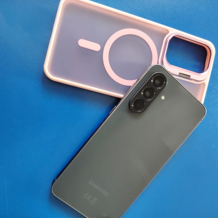 Vând Samsung a56