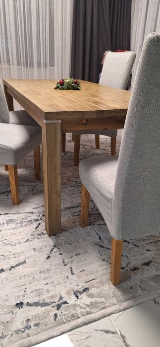 Продавам Трапезна маса