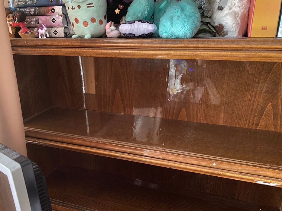 Полки книжные деревянные