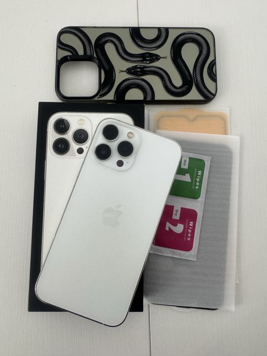 Продам IPhone 13 Pro Max