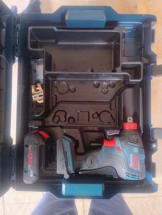Bosch gdx18v-200c mașină de înșurubat cu impact