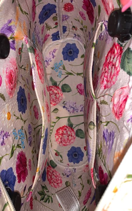 Розова дамска чанта O bag