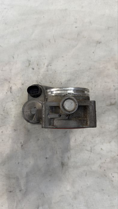 Дросел клапа за БМВ Е46 318,320 бензин