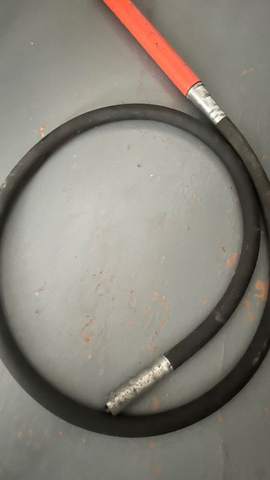 Виброшланг с буловой