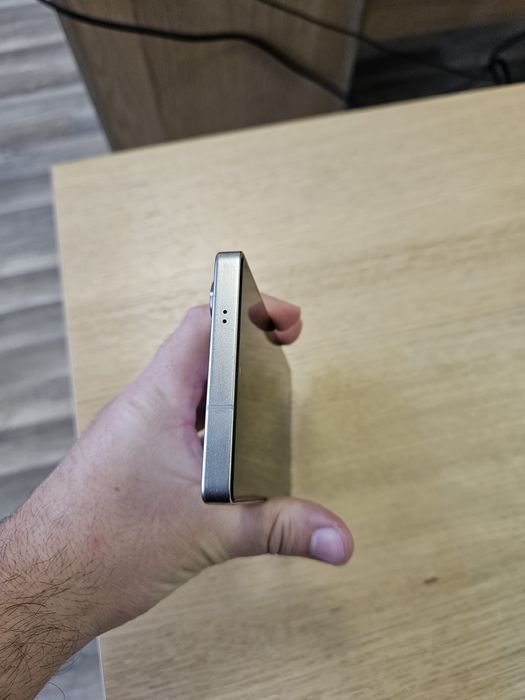 Vând sau Schimb Samsung 25 ultra 512GB