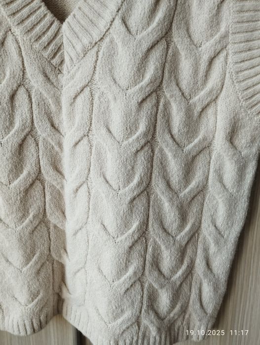 Нов голям дамски пуловер