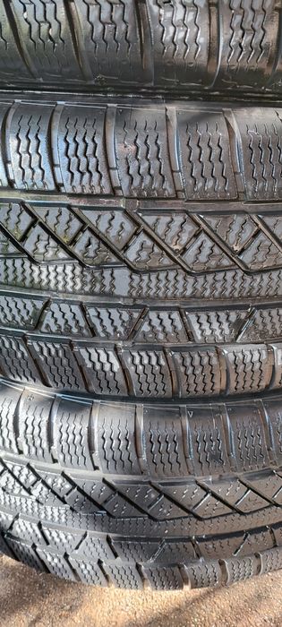 Зимни гуми Petlas Explero Winter 235/55/19