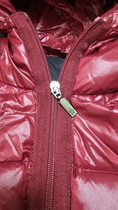 Дамско яке Moncler 100%гъши пух,естествен косъм