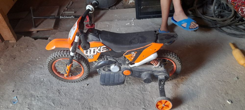 Велик телефон матасикл