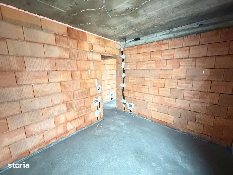 Apartament 3 camere, semifinisat, Zalau — fotografia 3