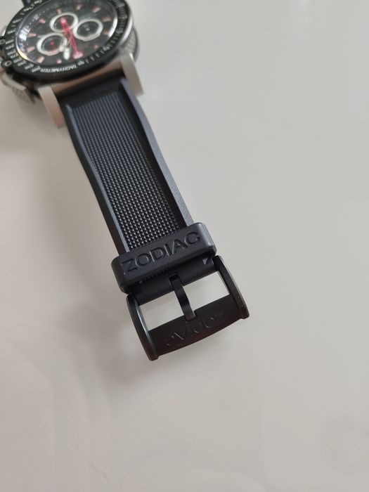 Оригинальные швейцарские часы zodiac