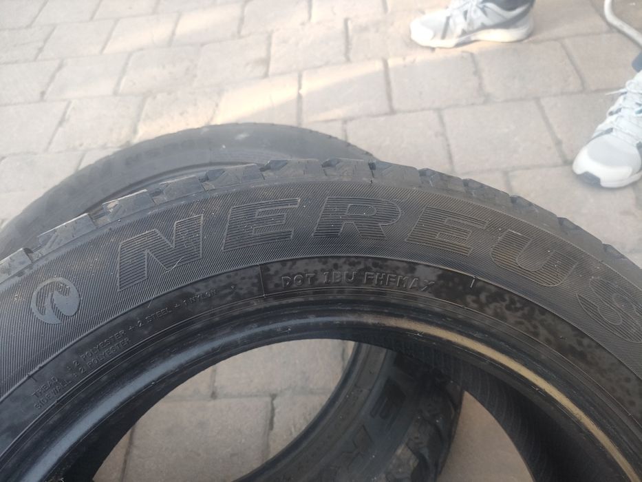 Продам бу шины 215/60/17