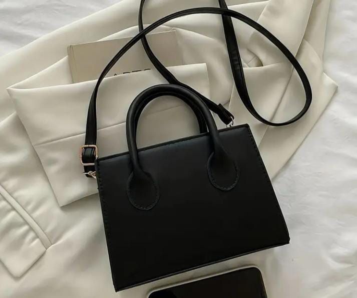 Продам новую мини сумочку