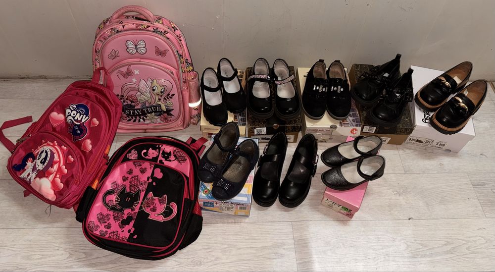 Обувь вещи рюкзаки