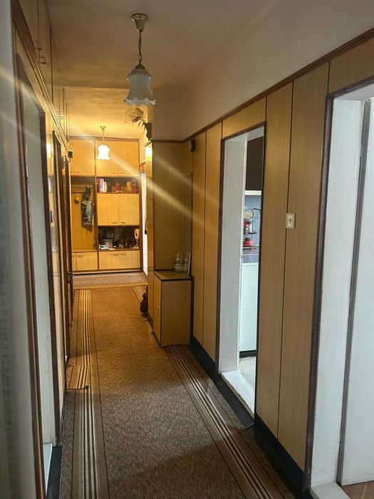 Продава се Тристаен апартамент в Попово - 91 кв.м за 532 €/кв.м - Снимка #7