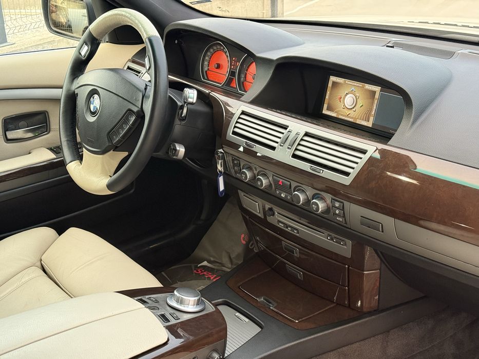 BMW 730 D* FACE* 2009г* Long* Автоматик*