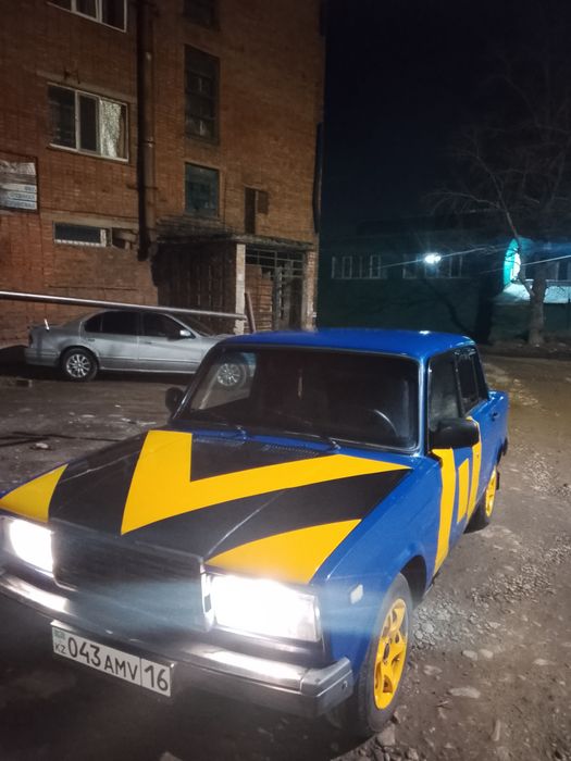Продам Ваз 2107 Карбюратор