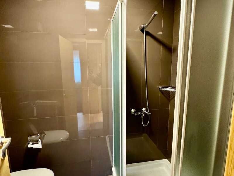 Дава се под наем Тристаен апартамент в София, Витоша - 109 кв.м за 1224 € - Снимка #3