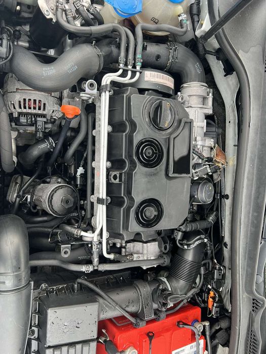 VW Golf Variant 2008г 1.9 105кс BLS скорости DSG