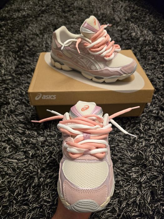 Asics Gel-NYC Cream Rose Double Laces