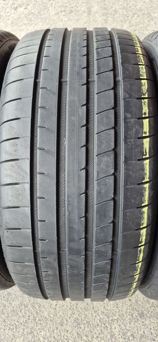 4 anvelope vara RFT  Goodyear,fata 225/45/18,spate 255/40/18.Pret/buc