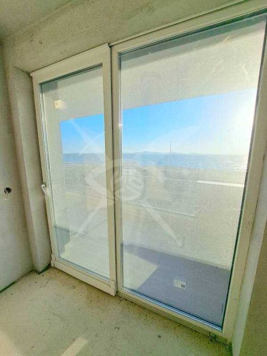 Продава се Тристаен апартамент в Поморие - 131 кв.м за 1813 €/кв.м - Снимка #5