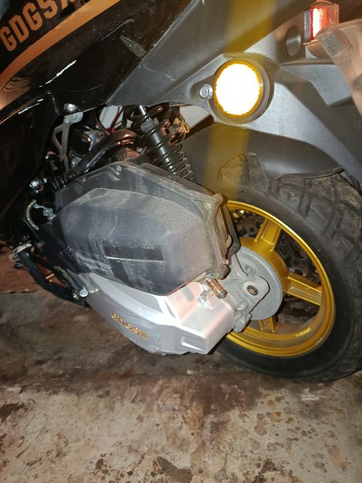 Скутер MAXI 150куб