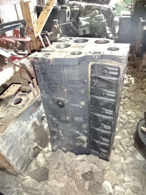 Dezmembrez tractor Fendt 711,716