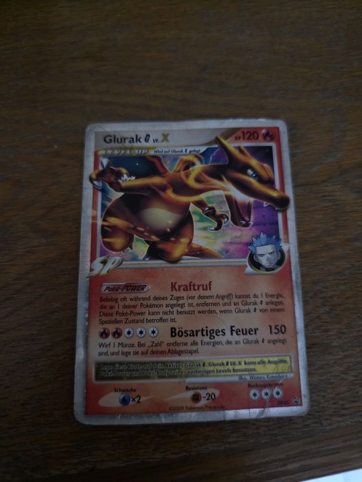 Card pokemon gulrak