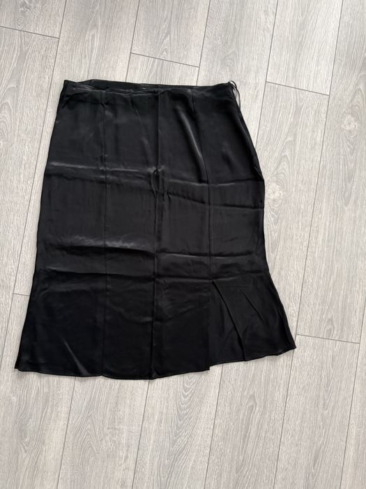 Fusta satin LC Waikiki (masura 46)