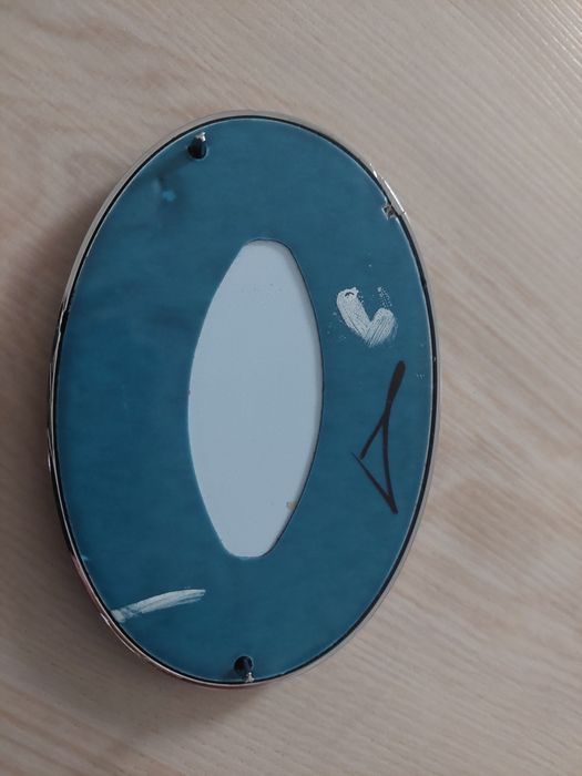 Автомобилни колани предни с по 2 букси с придърпване и блокаж, емблема