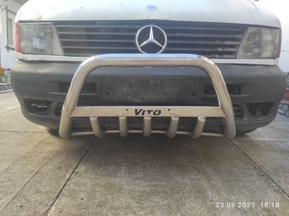 Dezmembrez Mercedes Vito