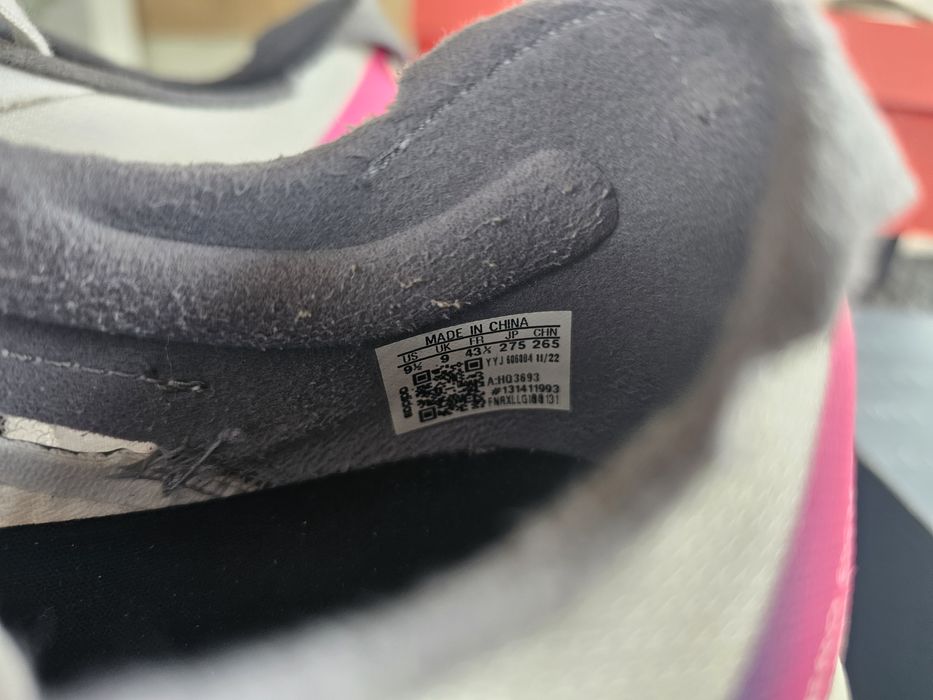 Pantofi sport pt alergat Adidas Adizero Boston 11  impecabili