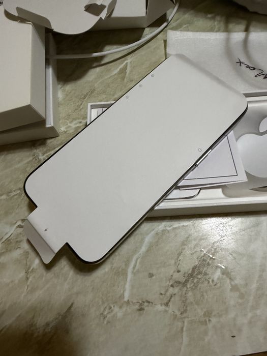 IPhone 15 pro max 256 titanium