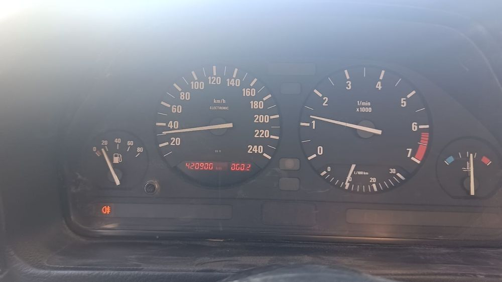 Панель приборов на е34 рабочая. Low