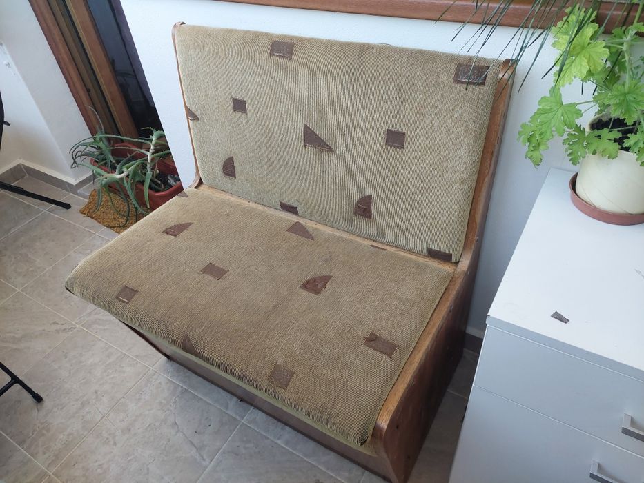 Пейка (Диван, Стол) и Ракла