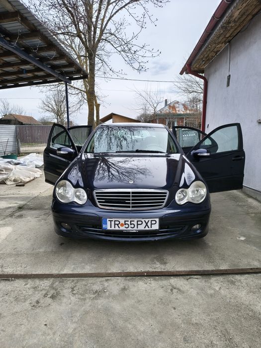 vând Mercedes w203 kompresor