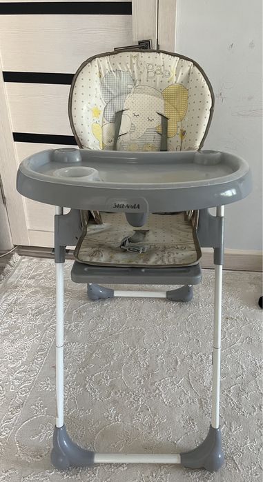 Стол для кормления