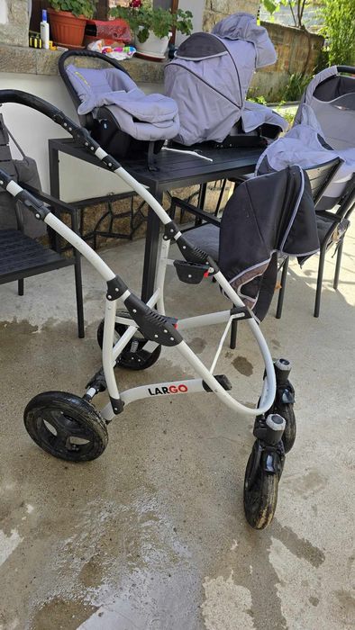 Количка LARGO почти не е ползвана